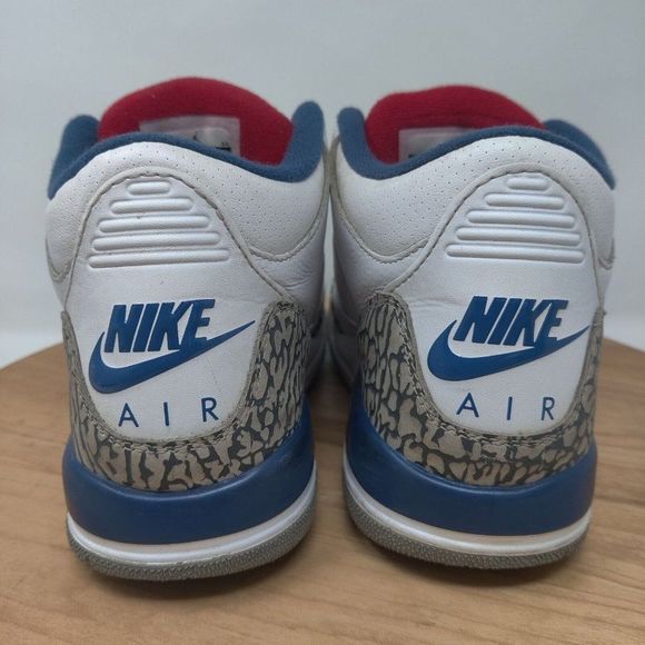 Nike Air Jordan 3 Retro GS- Womens- Size 7- True Blue- [854261-106] - Picture 8 of 12
